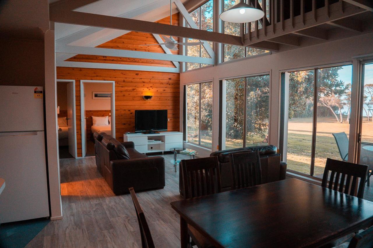 Waterfront Retreat At Wattle Point Villa Forge Creek Exterior photo